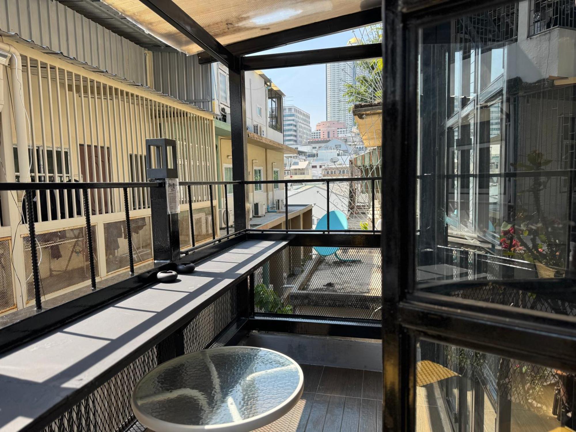 Stay At Pan Hostel Bangkok Exterior foto